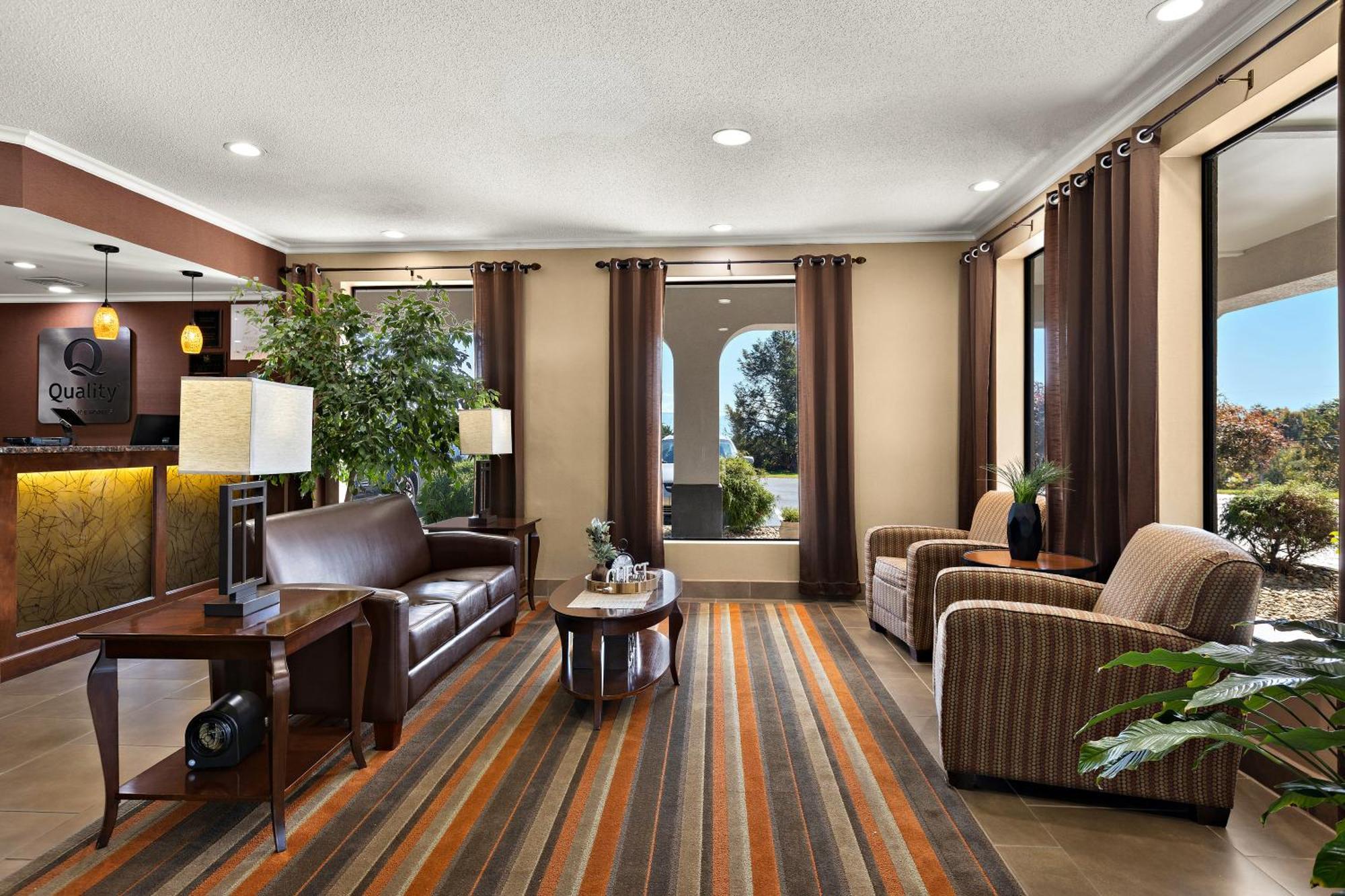 Quality Inn Dandridge Buitenkant foto